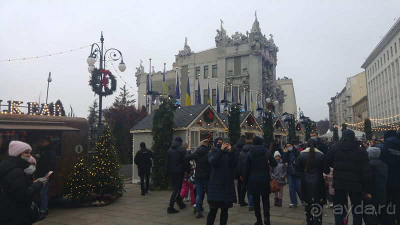 Киев - Мариинский парк, Михайловская и Софийская площади  - снежное царство 2017 года