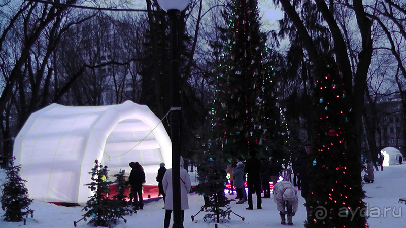 Киев - Мариинский парк, Михайловская и Софийская площади  - снежное царство 2017 года