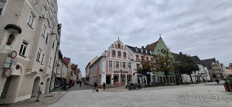 Альбом истории "Ингольштадт, Бавария. Исторический город-крепость над Дунаем, Азамкирхе."