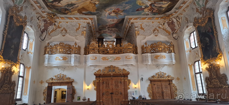 Альбом истории "Ингольштадт, Бавария. Исторический город-крепость над Дунаем, Азамкирхе."