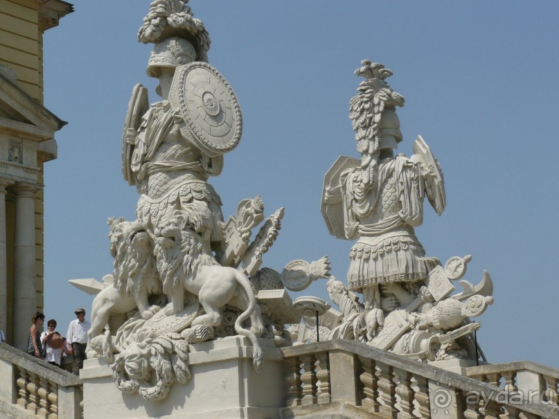 Альбом отзыва "Вена, дворец Шенбрунн – гнездо Габсбургов и «Орленка»."