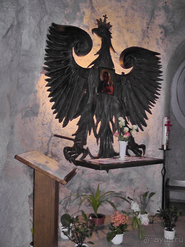 Будапешт. Это Венгрия!  Гора Геллерт и скальный храм паулинов.