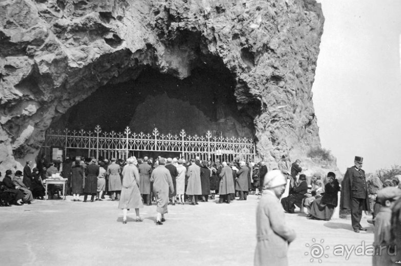 Будапешт. Это Венгрия!  Гора Геллерт и скальный храм паулинов.