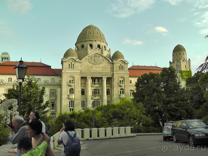 Будапешт. Это Венгрия!  Гора Геллерт и скальный храм паулинов.