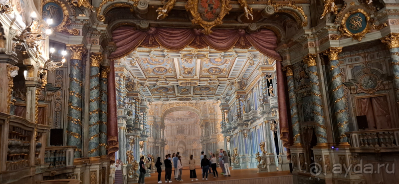 Альбом истории "Байройт, Бавария. Оперный театр – служенье музам."