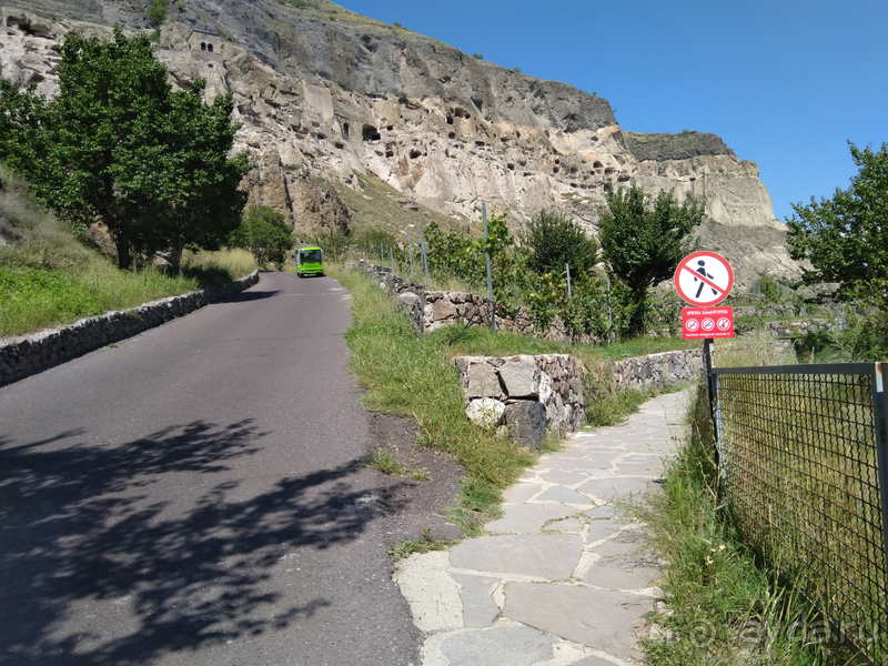 Грузия. Попала в Грузию в карантин и я попала… Пещерный город Вардзия.