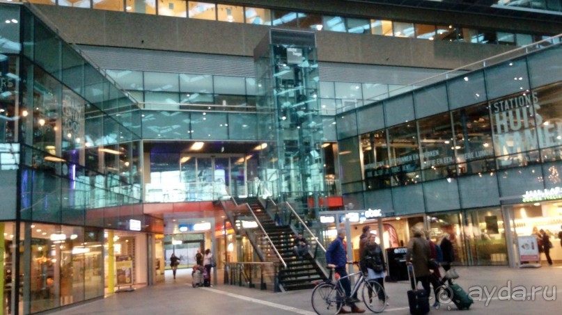 Бельгия, Нидерланды. «Гулять, так гулять!». Бытовые зарисовки.