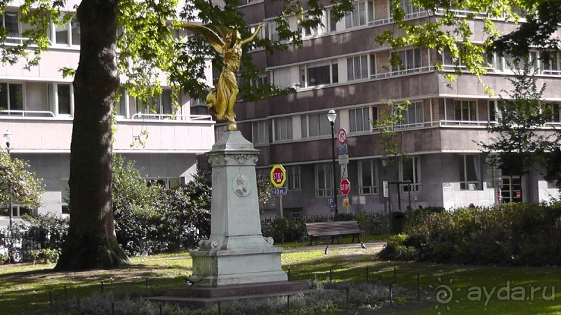 Брюссель, Бельгия. «Гулять, так гулять!». Еврогород с «чревом» - Верхний Город.