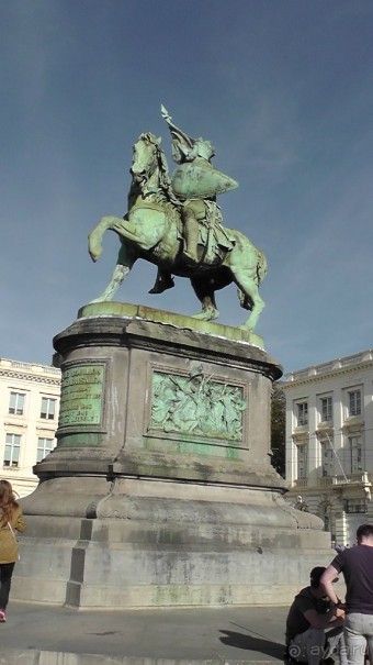 Брюссель, Бельгия. «Гулять, так гулять!». Еврогород с «чревом» - Верхний Город.