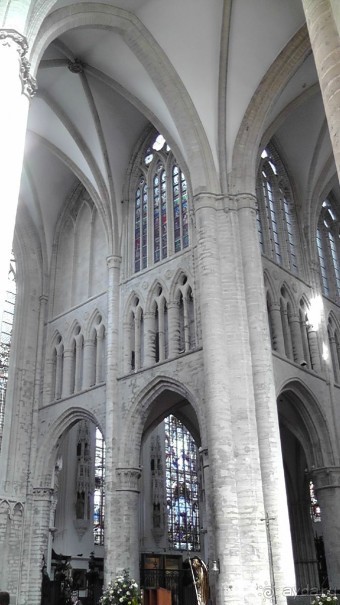 Брюссель, Бельгия. «Гулять, так гулять!». Еврогород с «чревом» - Верхний Город.