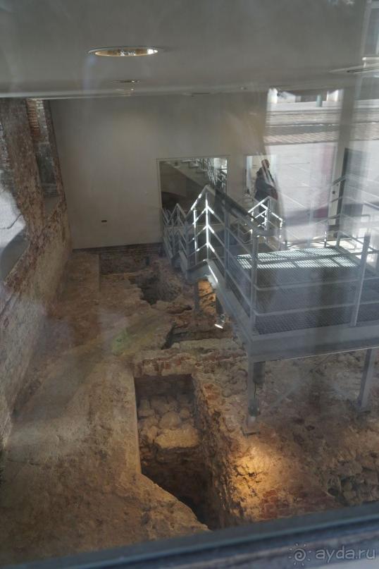 Брюссель, Бельгия. «Гулять, так гулять!». Еврогород с «чревом» - Верхний Город.