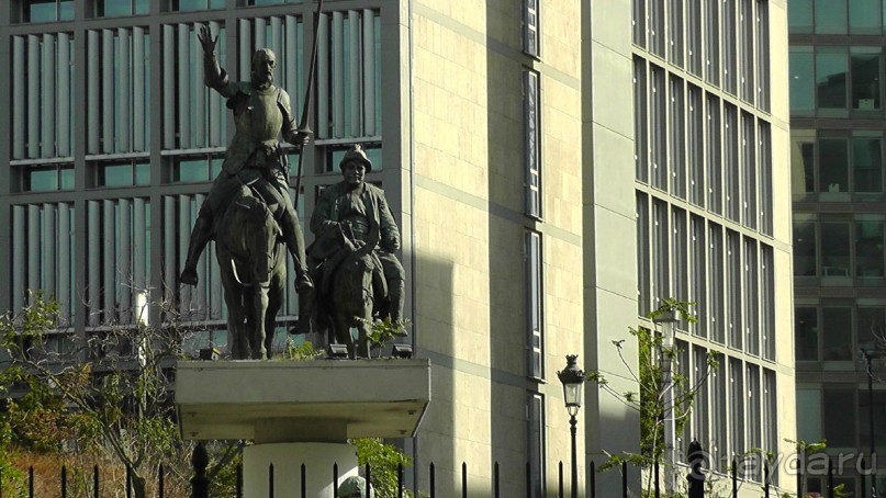 Брюссель, Бельгия. «Гулять, так гулять!». Еврогород с «чревом» - Верхний Город.