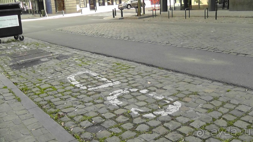 Альбом отзыва "Брюссель, Бельгия. «Гулять, так гулять!». Еврогород с «чревом» - Верхний Город."