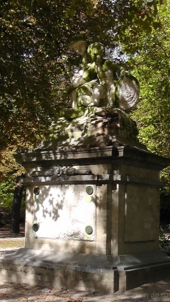 Брюссель, Бельгия. «Гулять, так гулять!». Еврогород с «чревом» - Верхний Город.