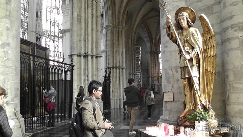 Брюссель, Бельгия. «Гулять, так гулять!». Еврогород с «чревом» - Верхний Город.