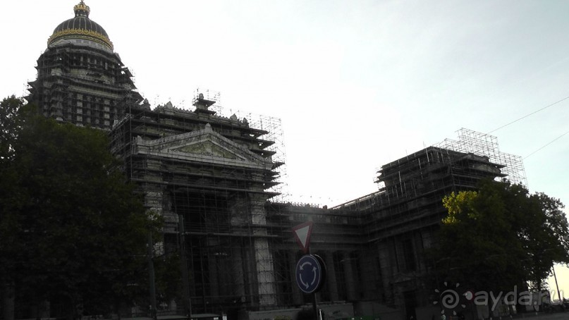 Брюссель, Бельгия. «Гулять, так гулять!». Еврогород с «чревом» - Верхний Город.