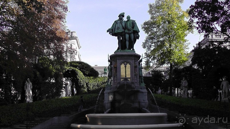 Брюссель, Бельгия. «Гулять, так гулять!». Еврогород с «чревом» - Верхний Город.