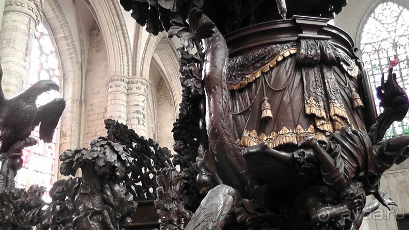 Брюссель, Бельгия. «Гулять, так гулять!». Еврогород с «чревом» - Верхний Город.