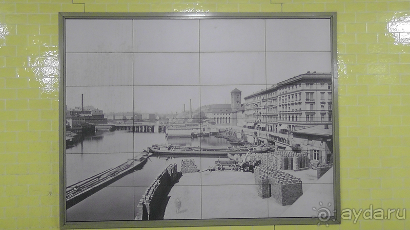 Альбом истории " Берлин, Германия. Метро и транспорт."