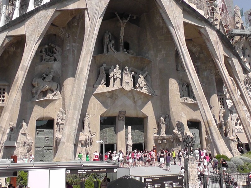 Барселона – сияющая красавица у моря!