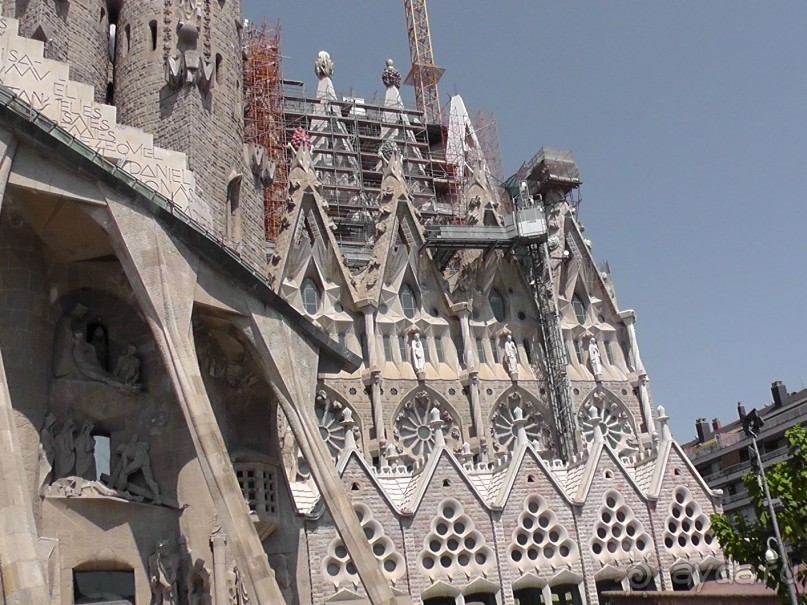 Барселона – сияющая красавица у моря!