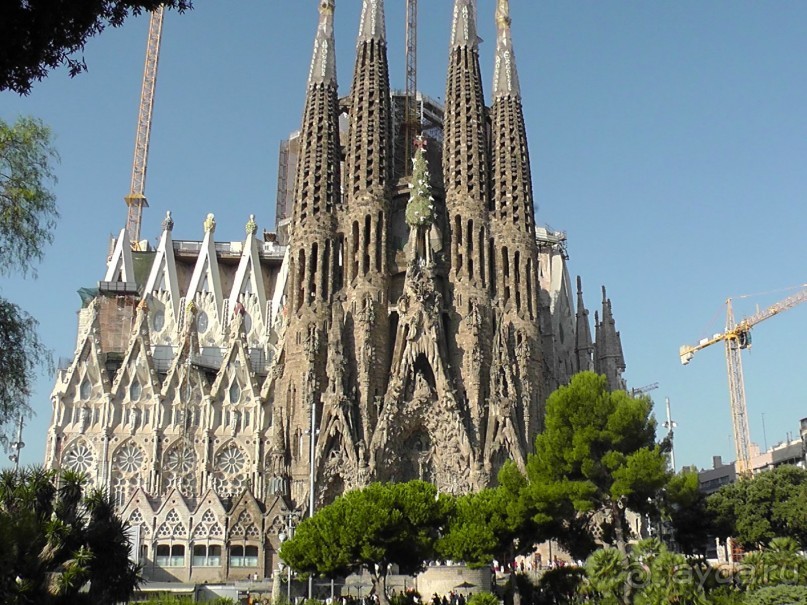 Барселона – сияющая красавица у моря!