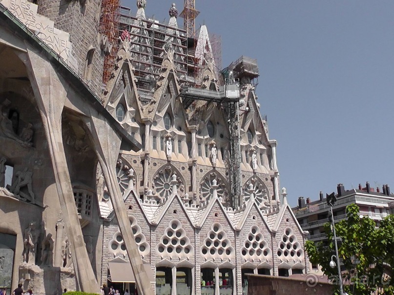 Барселона – сияющая красавица у моря!