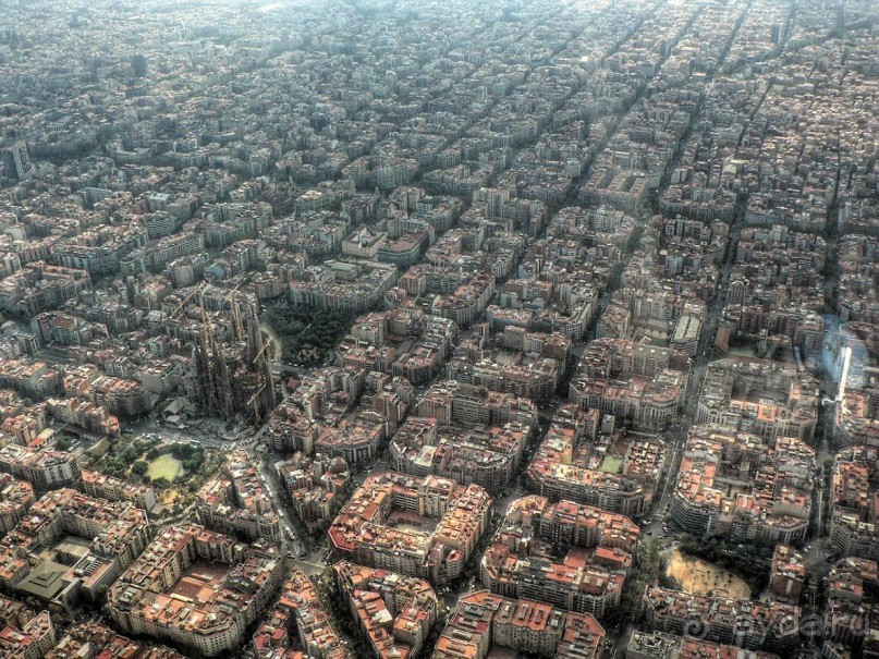 Барселона – сияющая красавица у моря!