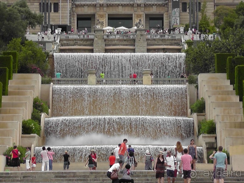 Барселона – сияющая красавица у моря!