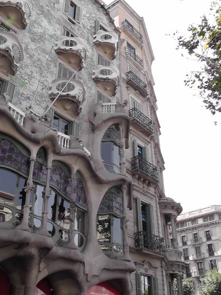 Барселона – сияющая красавица у моря!