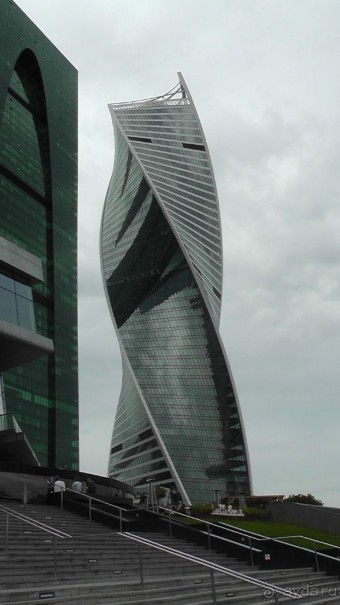 Москва-всё в этом слове! Часть II -Царицыно, Москва-сити, Новодевичий, Высоко-Петровский монастырь 