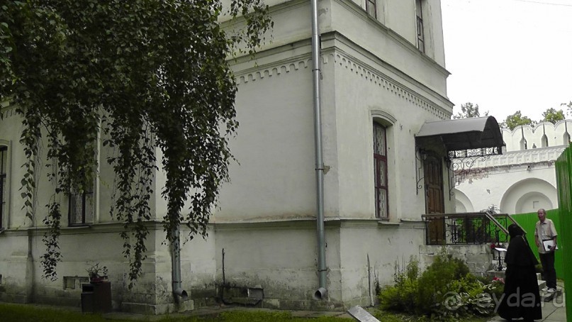 Альбом отзыва "Москва-всё в этом слове! Часть II -Царицыно, Москва-сити, Новодевичий, Высоко-Петровский монастырь "