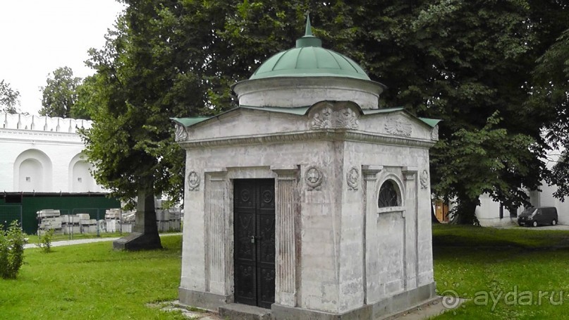 Москва-всё в этом слове! Часть II -Царицыно, Москва-сити, Новодевичий, Высоко-Петровский монастырь 