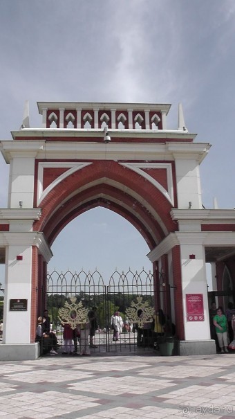 Москва-всё в этом слове! Часть II -Царицыно, Москва-сити, Новодевичий, Высоко-Петровский монастырь 