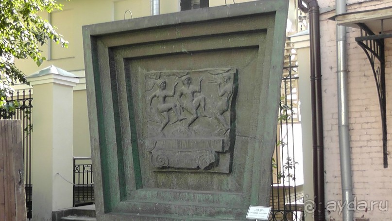 Москва-всё в этом слове! Часть II -Царицыно, Москва-сити, Новодевичий, Высоко-Петровский монастырь 