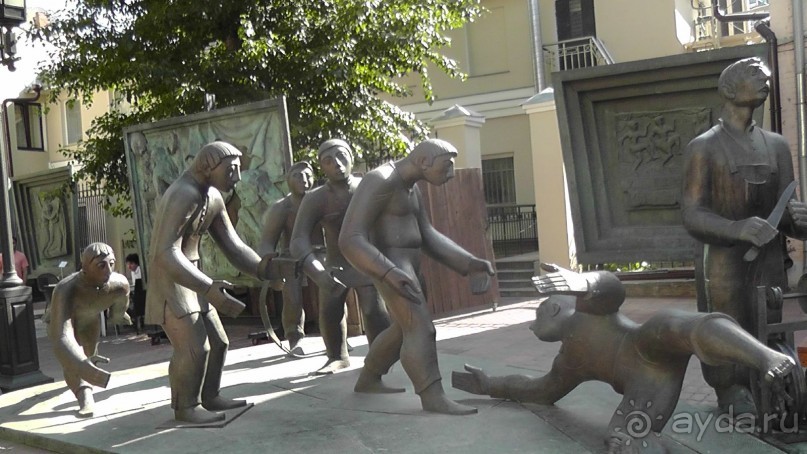 Москва-всё в этом слове! Часть II -Царицыно, Москва-сити, Новодевичий, Высоко-Петровский монастырь 