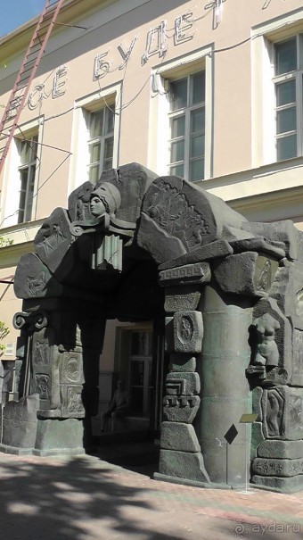 Москва-всё в этом слове! Часть II -Царицыно, Москва-сити, Новодевичий, Высоко-Петровский монастырь 