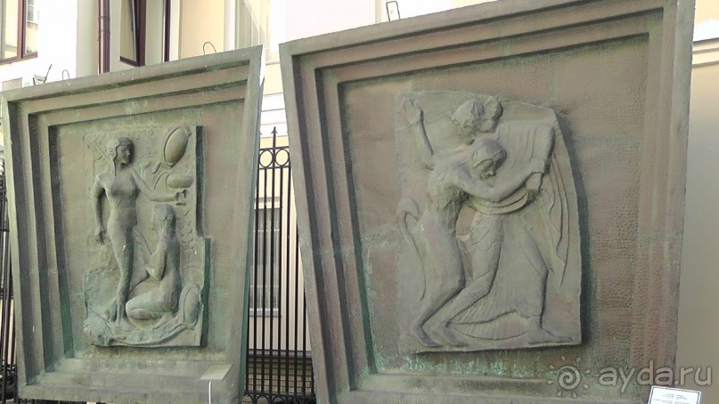 Москва-всё в этом слове! Часть II -Царицыно, Москва-сити, Новодевичий, Высоко-Петровский монастырь 