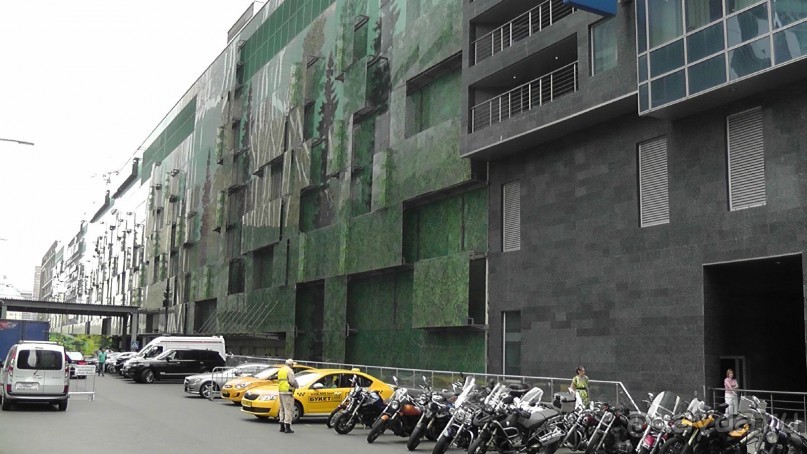 Москва-всё в этом слове! Часть II -Царицыно, Москва-сити, Новодевичий, Высоко-Петровский монастырь 