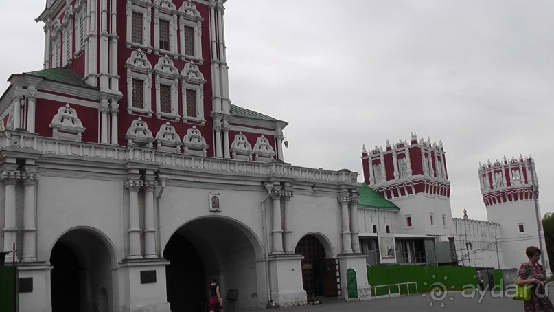 Москва-всё в этом слове! Часть II -Царицыно, Москва-сити, Новодевичий, Высоко-Петровский монастырь 