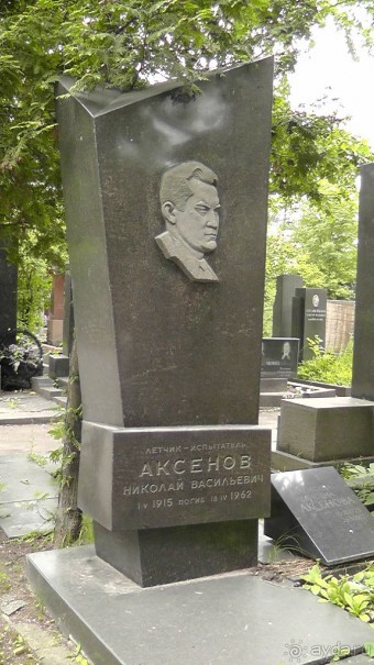 Москва-всё в этом слове! Часть II -Царицыно, Москва-сити, Новодевичий, Высоко-Петровский монастырь 