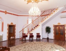 Москва - всё в этом слове! Измайлово, парк и Кремль.