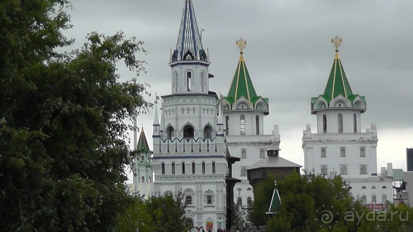 Москва - всё в этом слове! Измайлово, парк и Кремль.