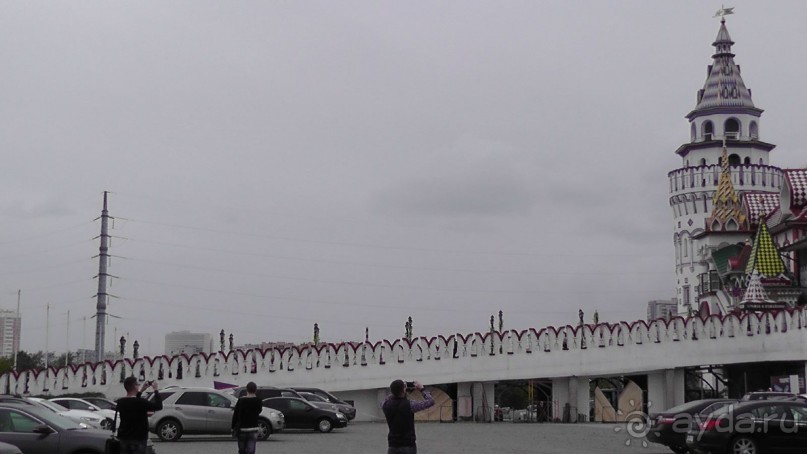 Москва - всё в этом слове! Измайлово, парк и Кремль.