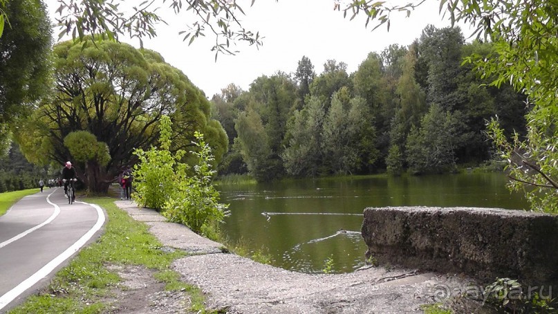Москва - всё в этом слове! Измайлово, парк и Кремль.