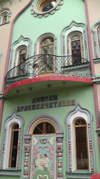 Москва - всё в этом слове! Измайлово, парк и Кремль.