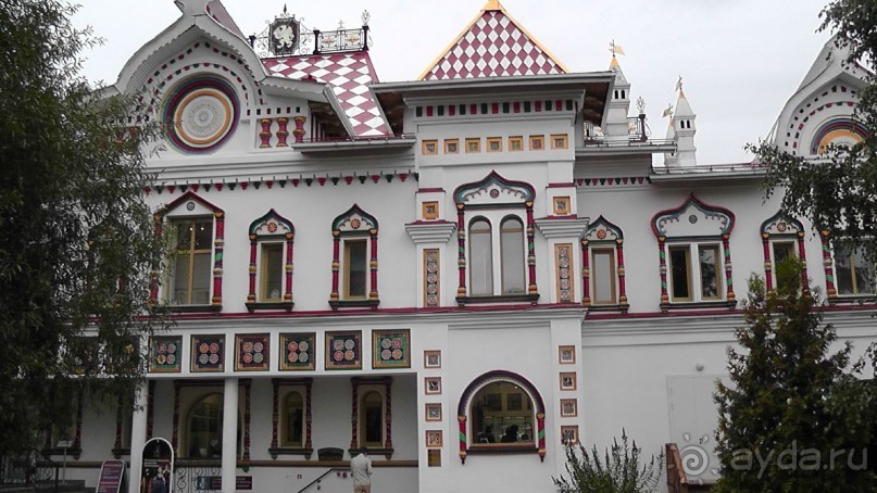 Москва - всё в этом слове! Измайлово, парк и Кремль.