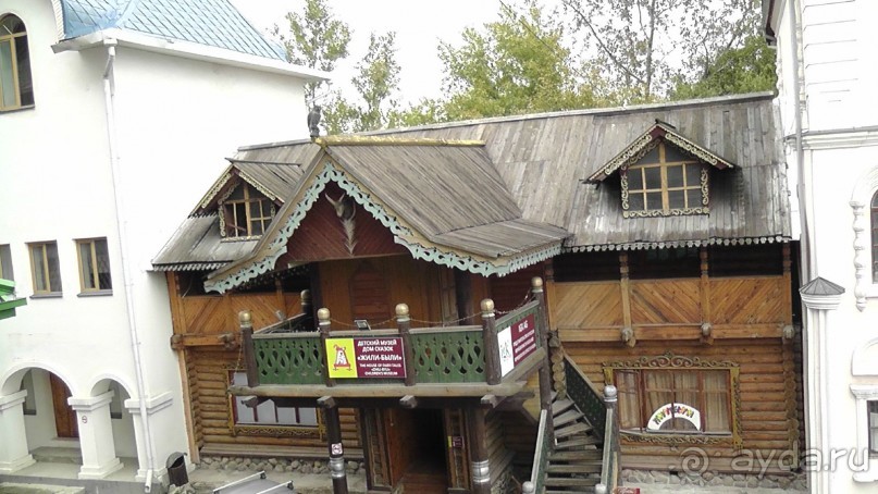 Москва - всё в этом слове! Измайлово, парк и Кремль.