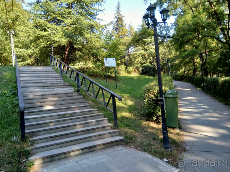 Грузия. Попала в Грузию в карантин и я попала… г.Боржоми - город трудящихся.