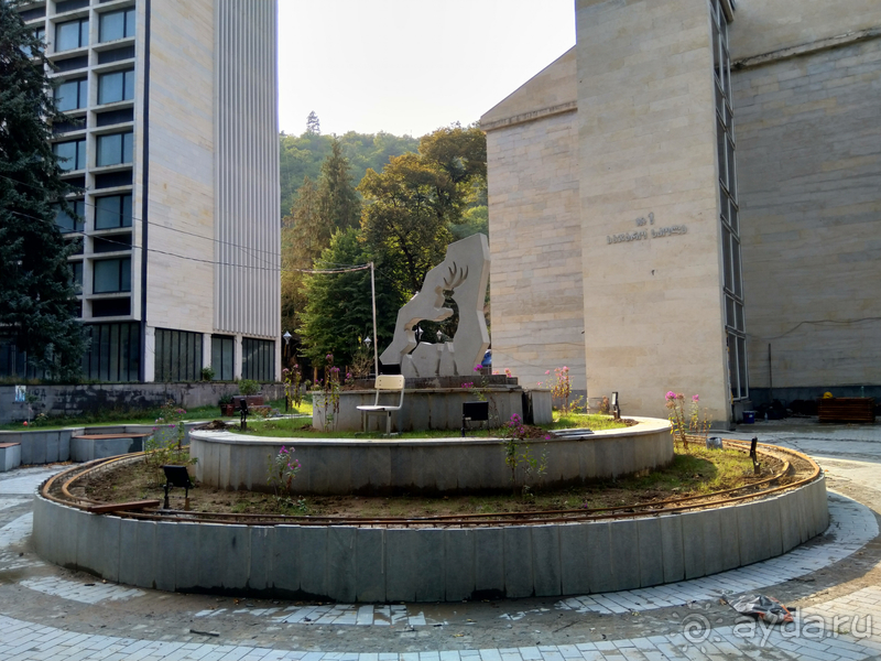 Грузия. Попала в Грузию в карантин и я попала… г.Боржоми - город трудящихся.